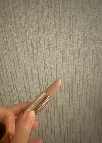 Anastasia Beverly Hills