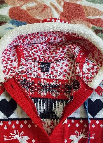 7 Yaş Beden kırmızı Renk triko hirka
