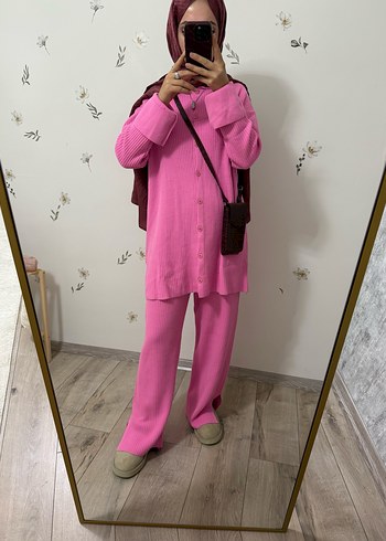 Pembe Rahat Kesim Uzun Kollu Kadın Takım