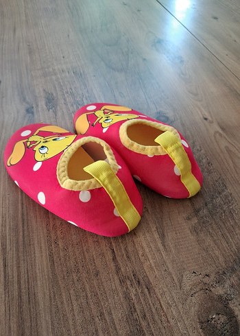 Tweety Baskılı Kız Çocuk plaj ayakkabısı - Görsel 4