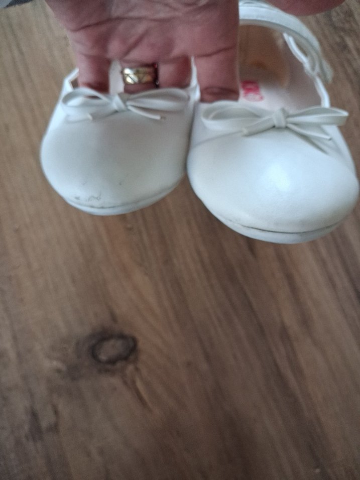 Kız Çocuk Beyaz Fiyonk Detaylı Babet - Görsel 3