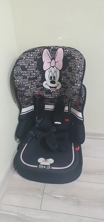 Minnie mouse oto koltuk