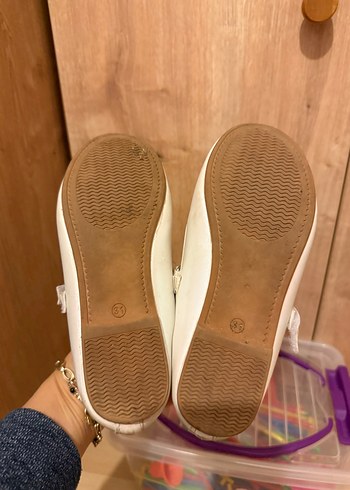 Kız Çocuk Beyaz Tokalı Babet Ayakkabı - Görsel 5