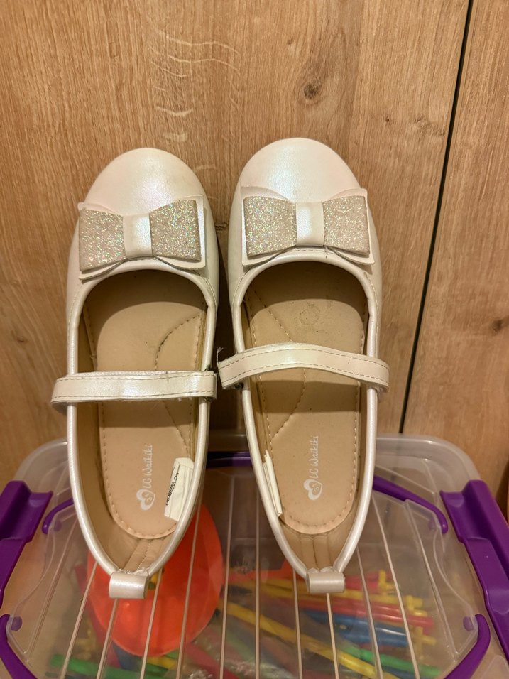 Kız Çocuk Beyaz Tokalı Babet Ayakkabı - Görsel 4