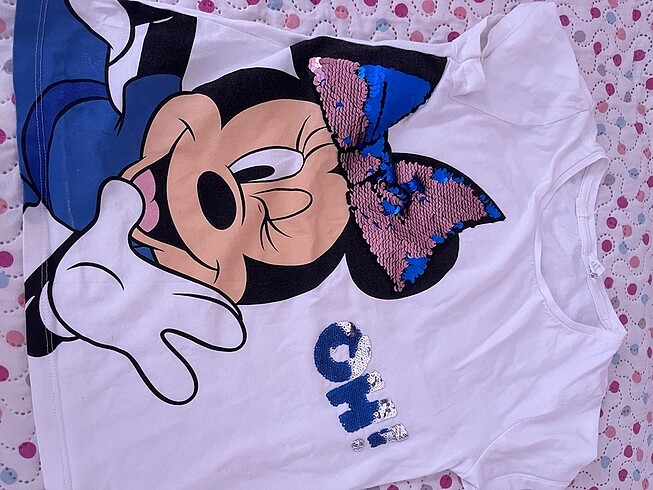 7 Yaş Beden 6-8 yaş 2 adet kız çocuk tshirt