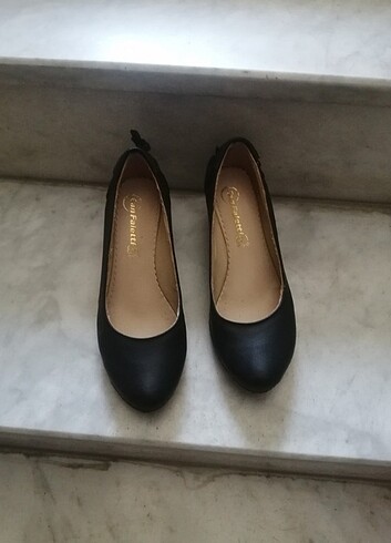 38 Beden siyah Renk Dolgu topuklu ayakkabı