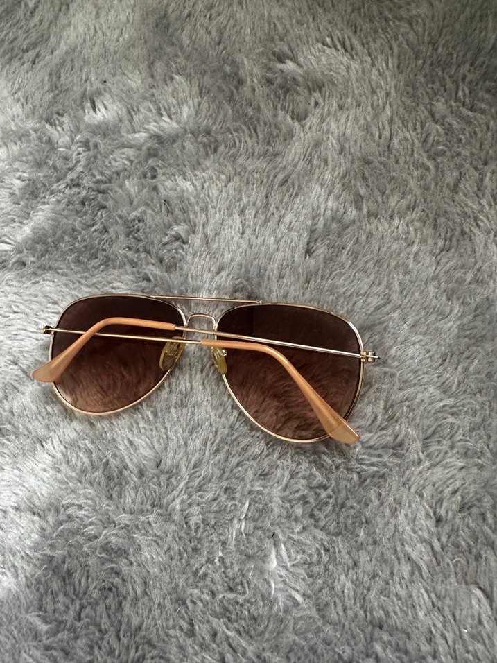 Kadın Güneş Gözlüğü - Görsel 2