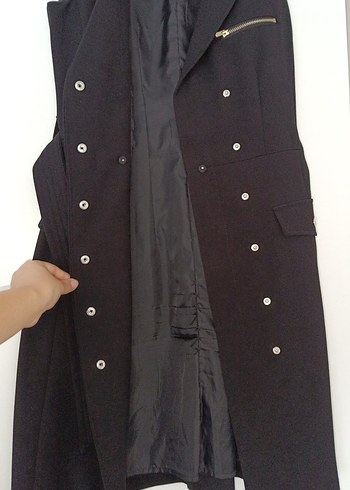 H&M siyah yelek modelinde elbise