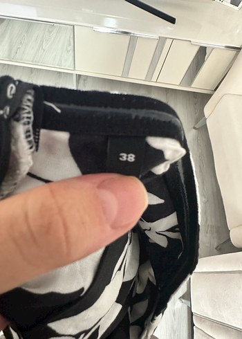 Trendyol & Milla Baskılı Siyah Uzun Drapeli Elbise