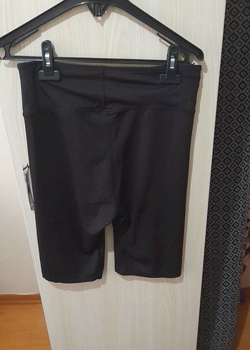 Siyah Kemerli Mini Spor Tayt - Görsel 2