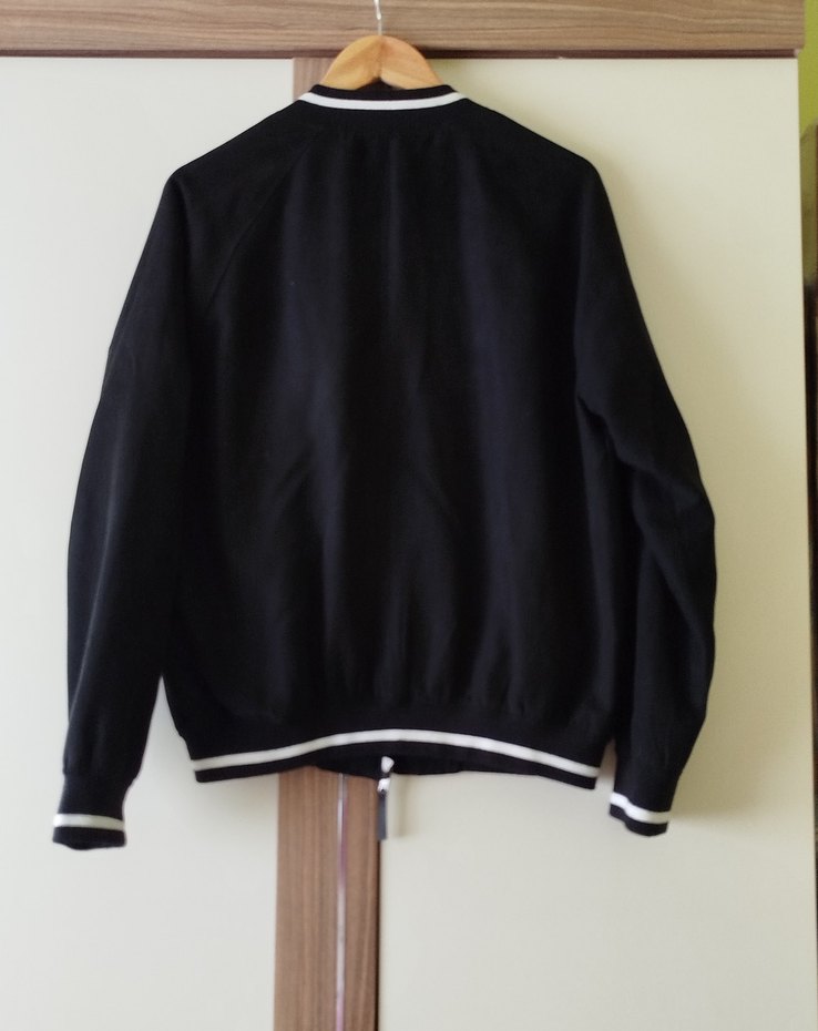 Bershka Siyah Fermuarlı Ceket - Görsel 2