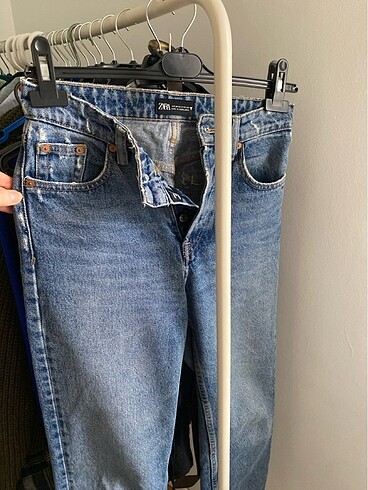 Paçaları kesik,jean pantalon