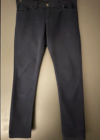 Dar Kesim Kadın Pantolon - Görsel 3