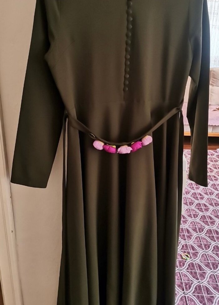 Kadın Haki Renk Hakim Yaka Düğmeli Uzun Elbise - Görsel 3