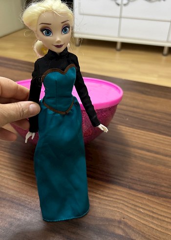 Turkuaz Uzun Elbiseli Koyu Ton Bebek - Görsel 3