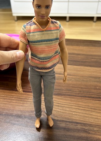 Gri Pantolonlu Erkek Bebek Oyuncak - Görsel 2