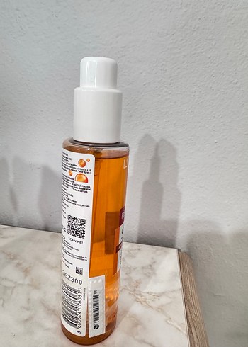 L'Oréal Revitalift C Vitamini Yüz Yıkama Jeli - Görsel 2