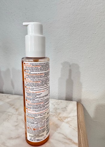 L'Oréal Revitalift C Vitamini Yüz Yıkama Jeli - Görsel 4