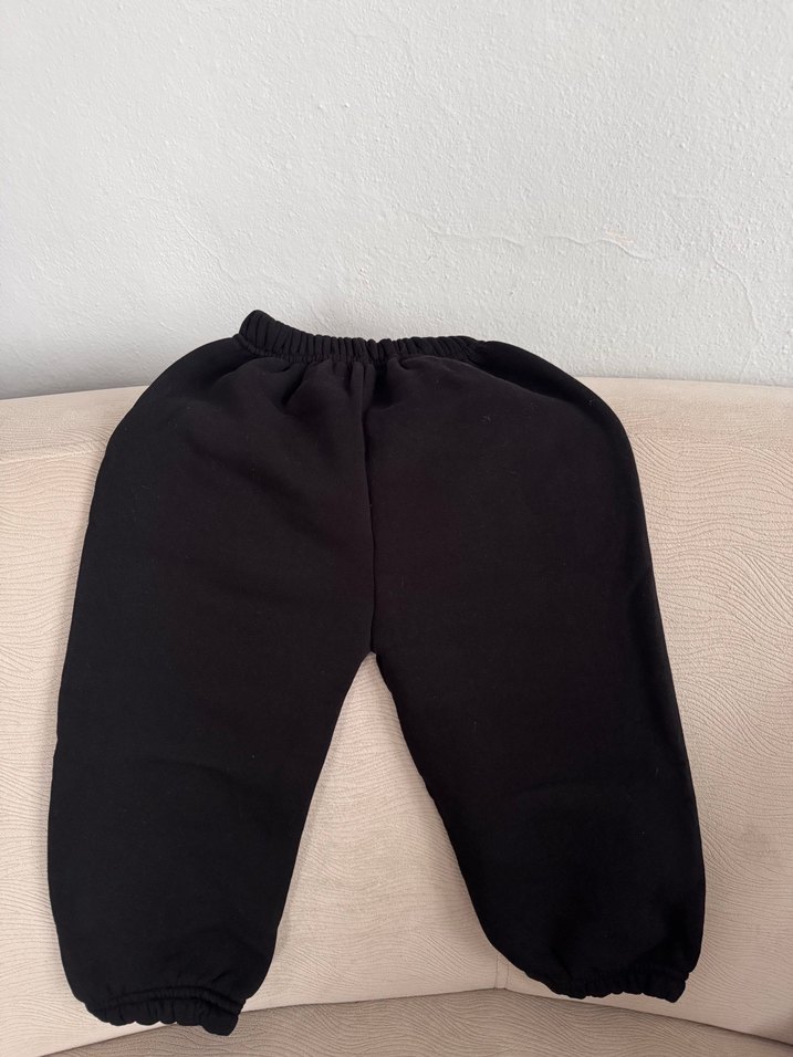 Kız Çocuk Siyah Baskılı Rahat Eşofman Altı - Görsel 2