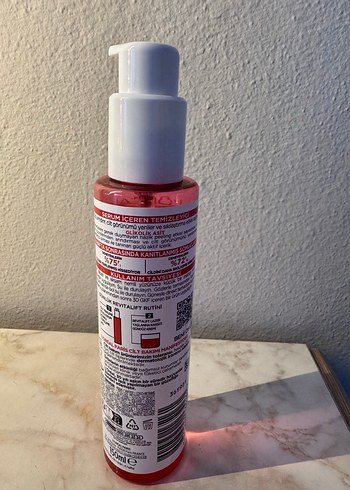 L'Oréal Revitalift Canlandırıcı Yüz Yıkama Jeli - Görsel 4