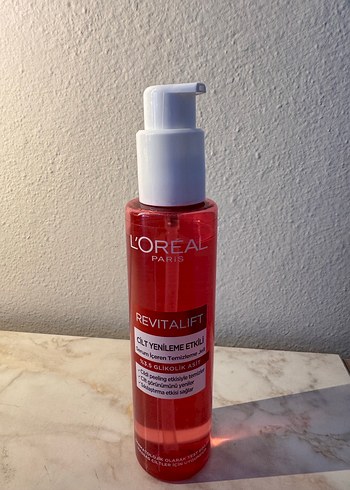 L'Oréal Revitalift Canlandırıcı Yüz Yıkama Jeli - Görsel 2