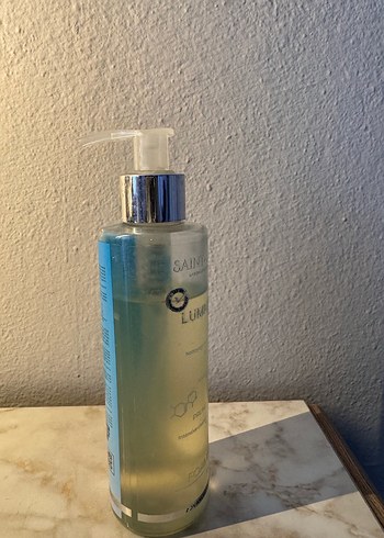 Kadınlar için Hyaluronik Asitli Yüz Yıkama Jeli - Görsel 3