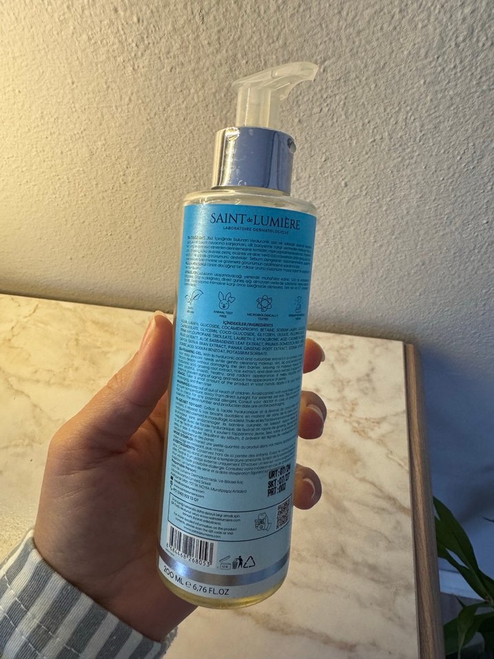 Kadınlar için Hyaluronik Asitli Yüz Yıkama Jeli - Görsel 2