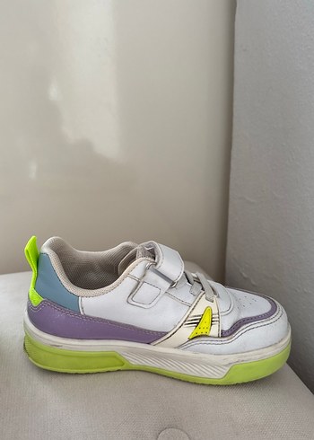 FILA Kız Çocuk Beyaz Renkli Sneaker - Görsel 3