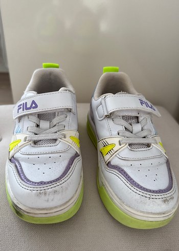 Fila  27
