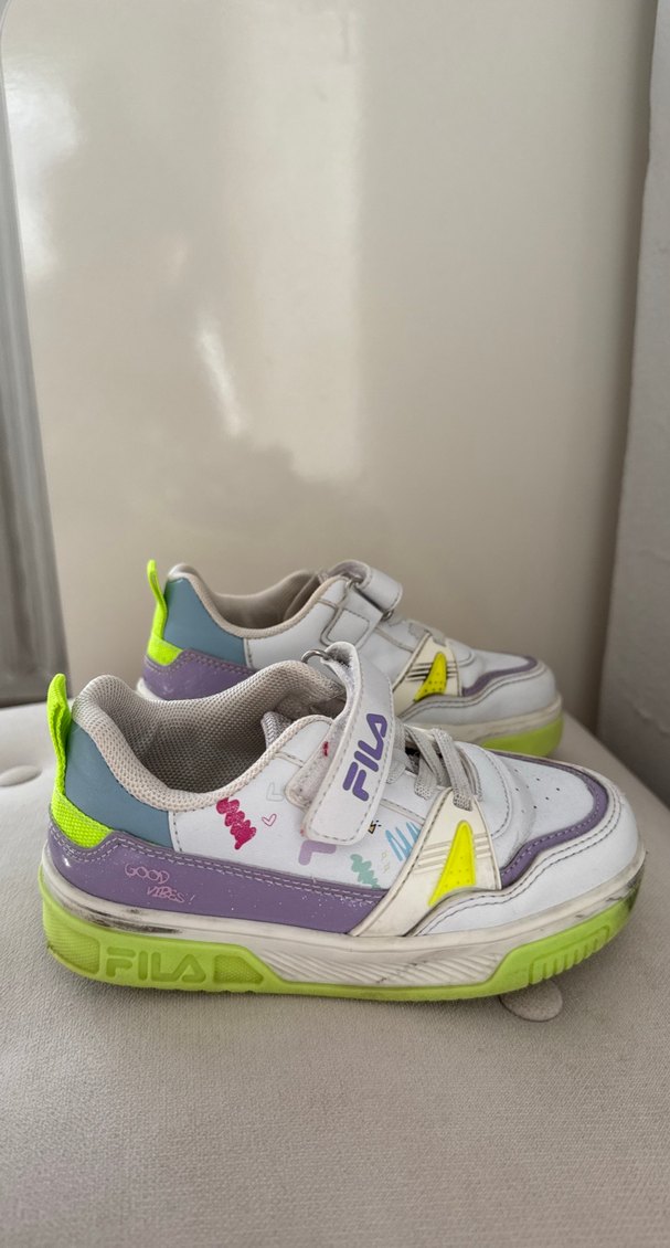 FILA Kız Çocuk Beyaz Renkli Sneaker - Görsel 2