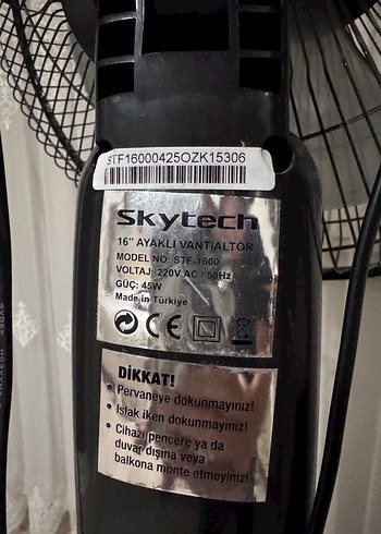 Ayaklı Siyah Skytech Vantilatör - Görsel 6