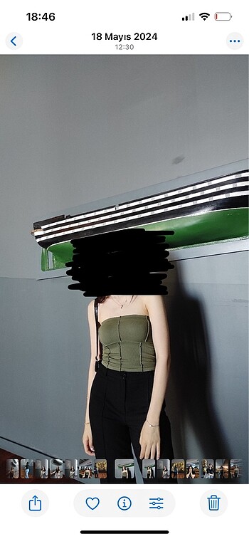 Straplez crop