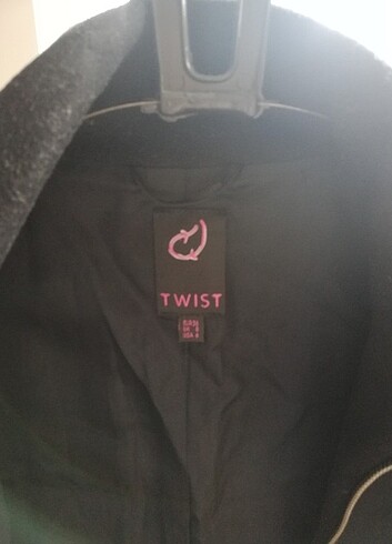 38 Beden Twist Siyah Palto