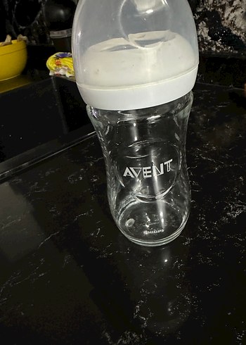 Beyaz ve Gri Bebek Biberonu 240 ml - Görsel 3