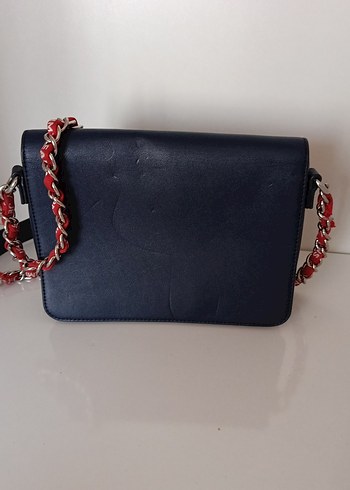 Tommy Jeans Zincir Detaylı Lacivert Deri Çanta - Görsel 4