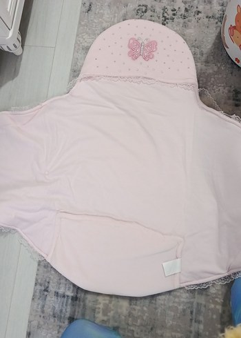 Pembe Nakışlı Bebek Battaniyesi tulum gibi - Görsel 3