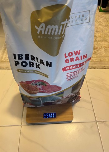 Amity Iberian Domuzlu Düşük Tahıllı Köpek Maması - Görsel 3