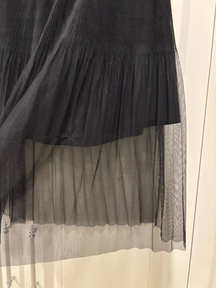 Siyah Uzun Volanlı Gotik Etek - Görsel 4