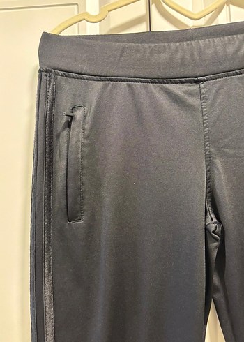 Kadın Siyah Fermuarlı Rahat Eşofman Altı - Görsel 4