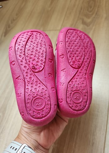 Kız Çocuk Pembe Nakışlı Sıcak Ev Terliği - Görsel 5