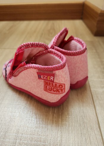 Kız Çocuk Pembe Nakışlı Sıcak Ev Terliği - Görsel 3