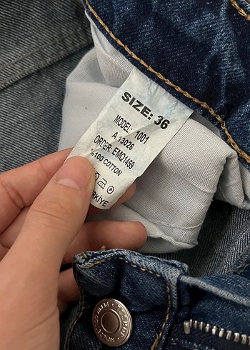 Diğer Kadın Mavi Mom Hean