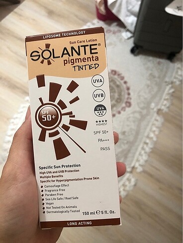 Solante renkli güneş kremi