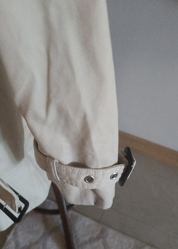 Düğmeli Beyaz Midi Trençkot - Görsel 2