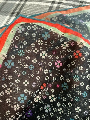  Beden 90x90 ince polyester eşarp