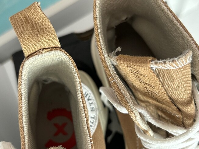 37 Beden Converse Runstar Motion