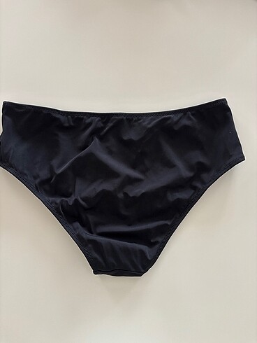 Kom Kom Bikini Altı