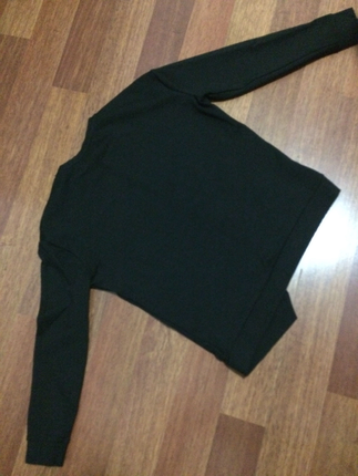 s Beden Penti asimetrik kesimli siyah sweatshirt 