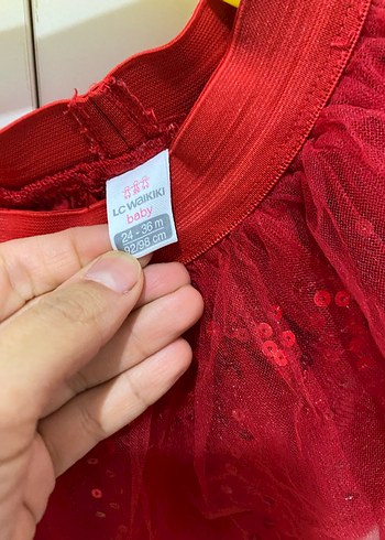 24-36 Ay Beden Kız Çocuk Kırmızı Fırfırlı Nakışlı Etek