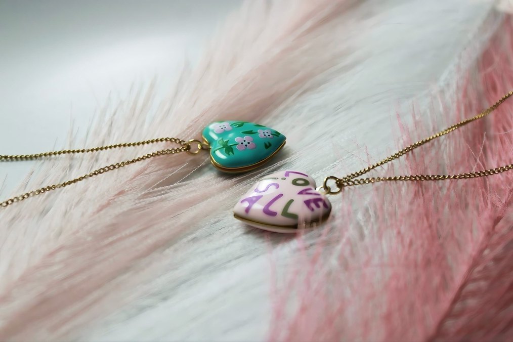 Pastel Turkuaz Çiçekli Mini Bohem Kalp Kolye - Görsel 2